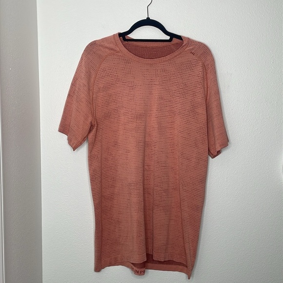 Lululemon Men's Metal Vent Top 2.0 - Picture 3 of 10